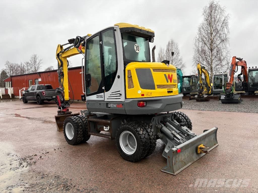 Wacker Neuson EW65 Pyöräkaivukoneet