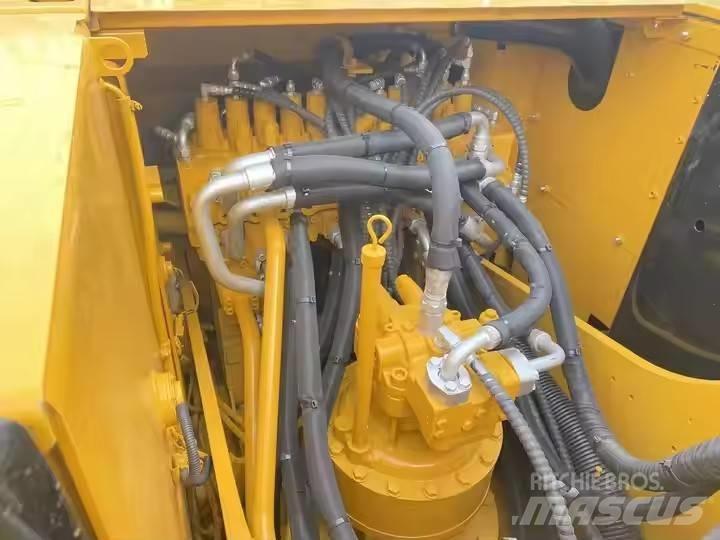 CAT 320 D2 Telakaivukoneet
