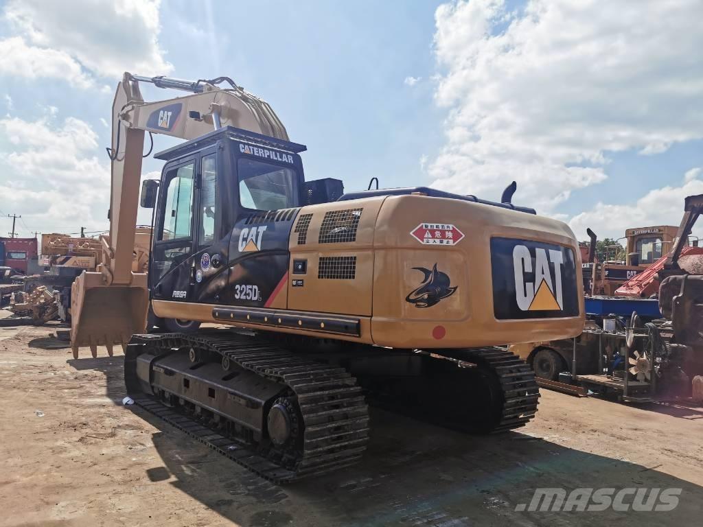 CAT 325DL Telakaivukoneet