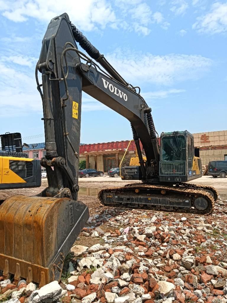 Volvo EC 240 Telakaivukoneet