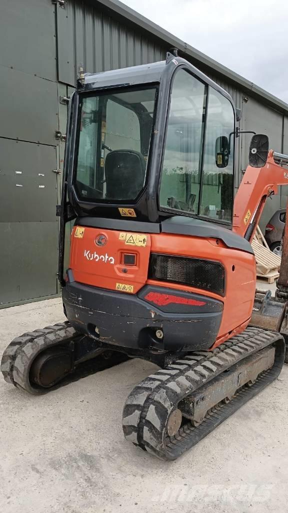 Kubota U 27-4 Minikaivukoneet < 7t
