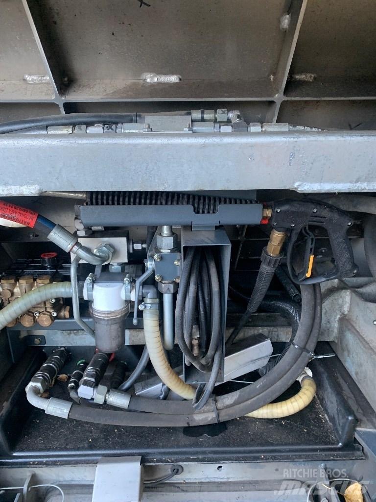 Hako 1600 1600 Pienet kuormainlaitteet