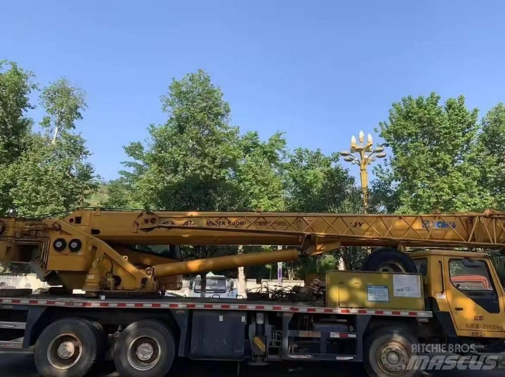 XCMG XZJ5305JQZ20 Mobiilinosturit