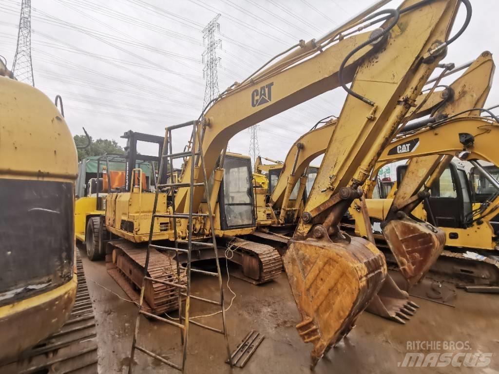 CAT E120B Telakaivukoneet