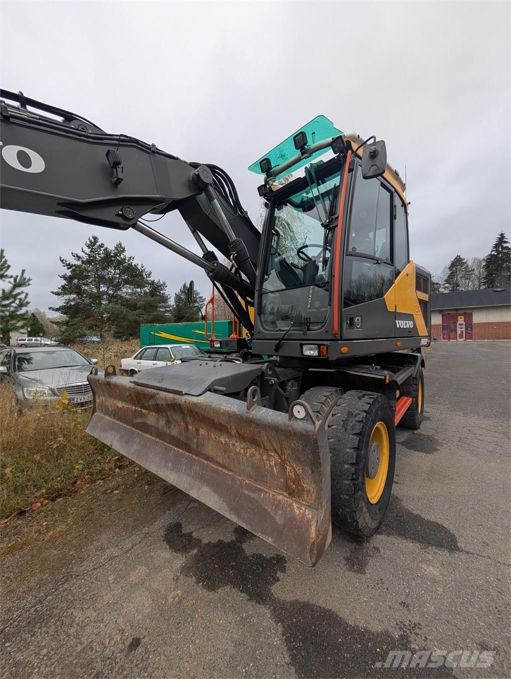 Volvo EWR150 E Pyöräkaivukoneet
