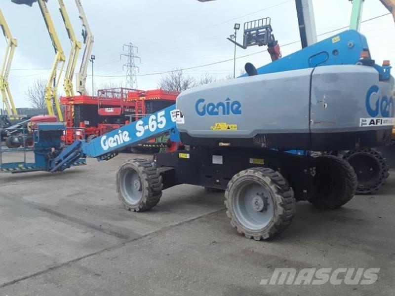 Genie S65S Teleskooppipuominostimet