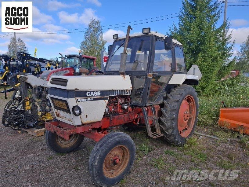 Case IH 1490 Traktorit
