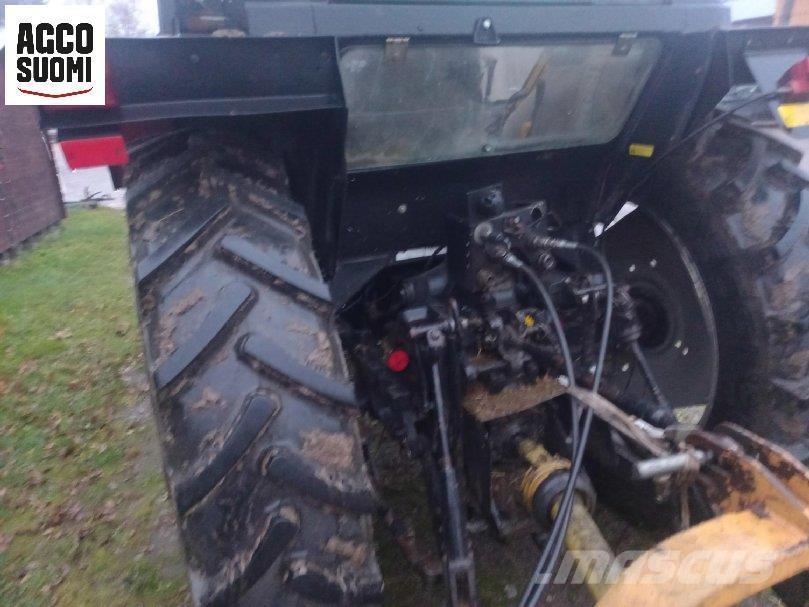 Case IH 4240 XL Traktorit