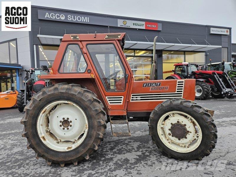 Fiat 680 DTH 4WD Traktorit