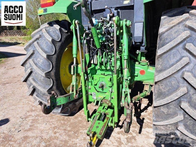 John Deere 6800 Traktorit