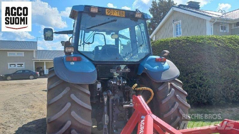New Holland TM135 Traktorit