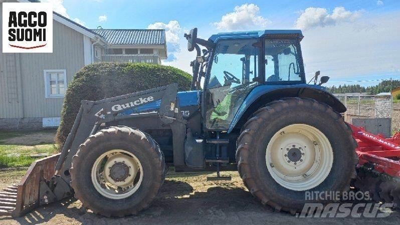 New Holland TM135 Traktorit