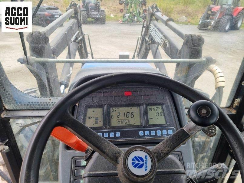 New Holland TS115 Traktorit