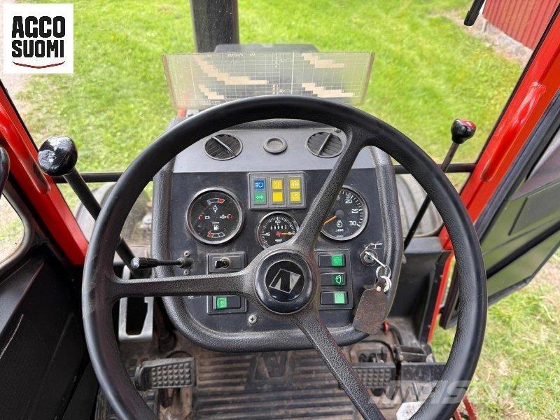 Valmet 405 -2 Traktorit