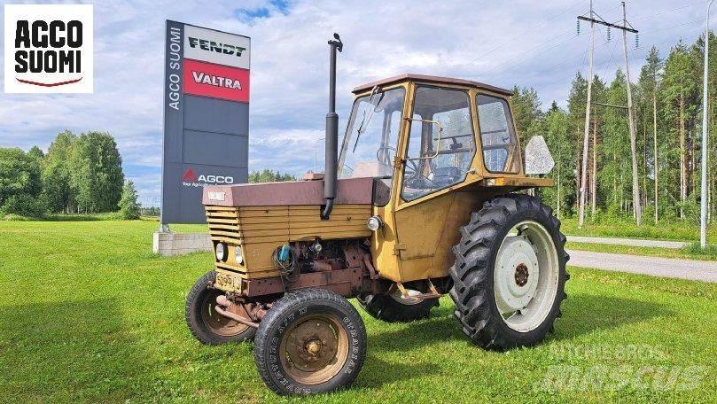 Valmet 502 2WD Traktorit