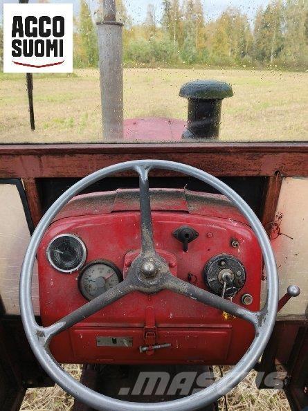 Valmet 565 Traktorit