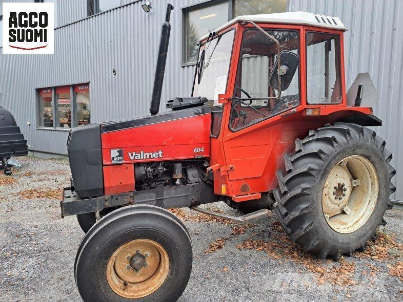 Valmet 604 Traktorit