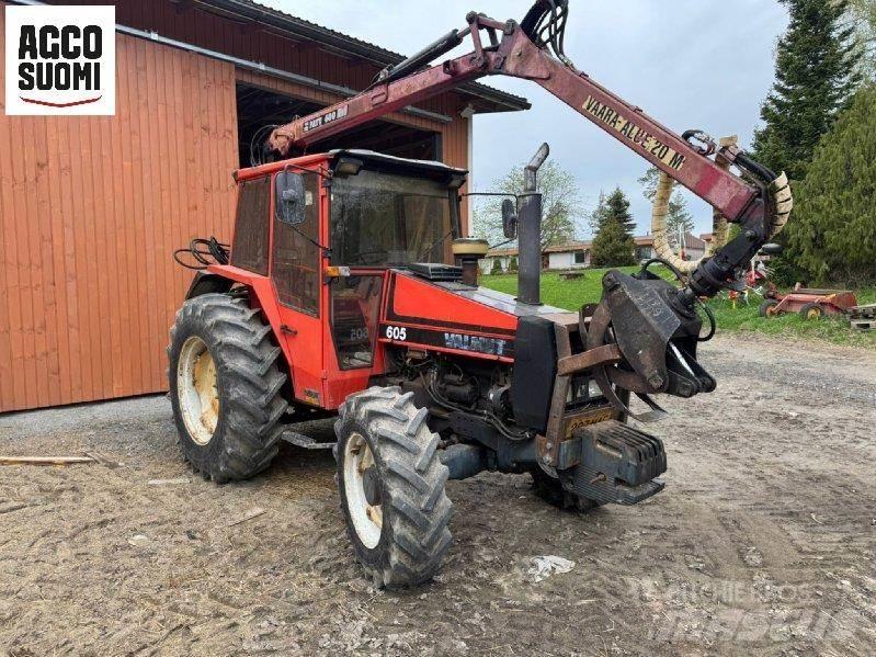 Valmet 605 Traktorit
