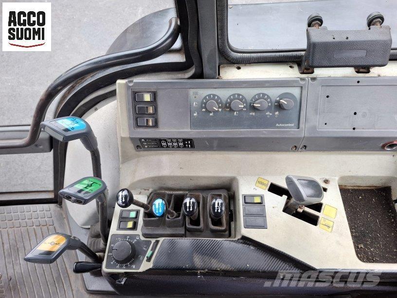 Valmet 8750 Traktorit