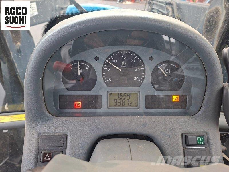 Valtra 6750 HITECH Traktorit