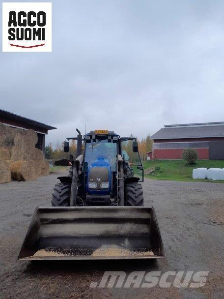 Valtra A92 Traktorit