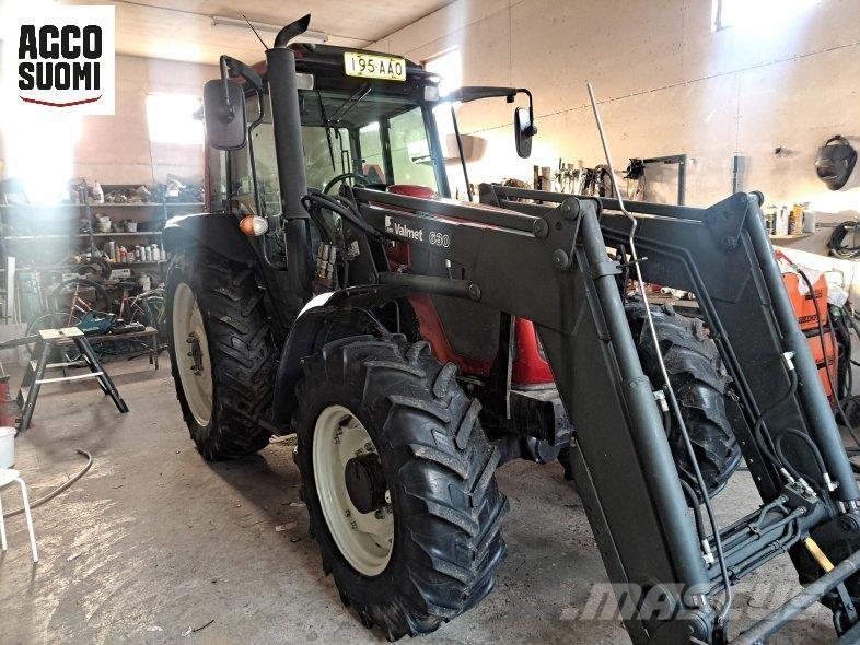 Valtra A92 Traktorit