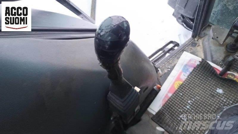 Valtra A92 Traktorit