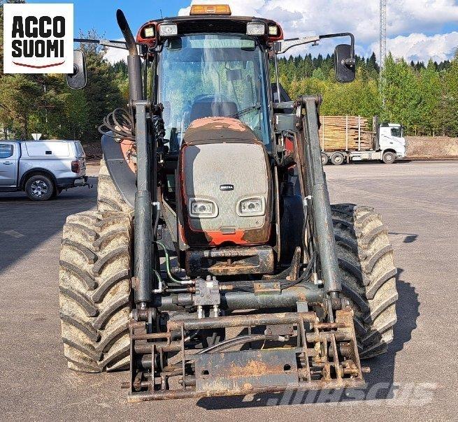 Valtra C130 Traktorit