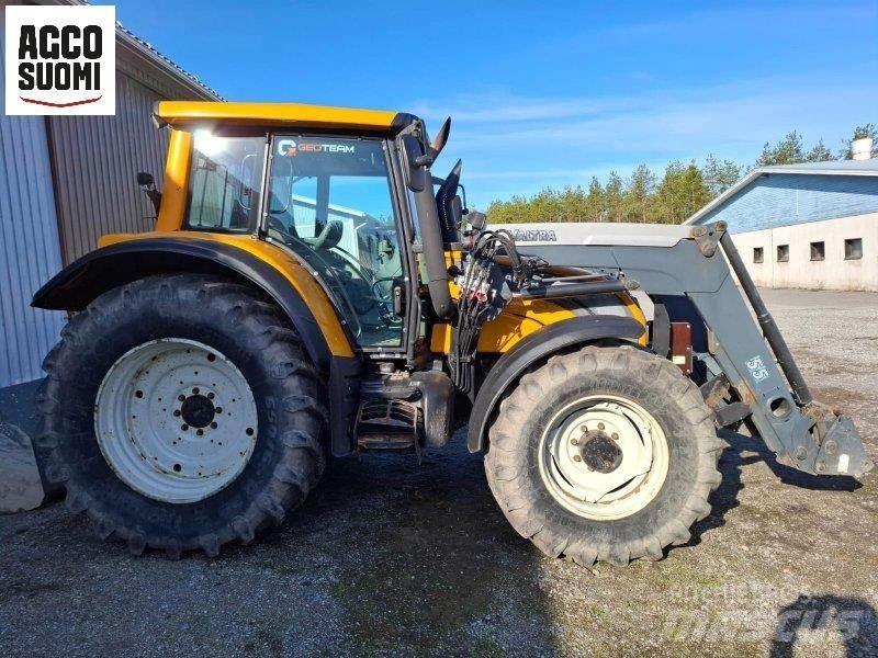 Valtra N122D Traktorit