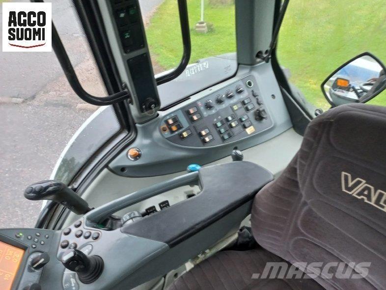Valtra N141 A Traktorit