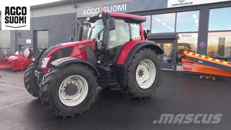 Valtra N143 DIRECT Traktorit