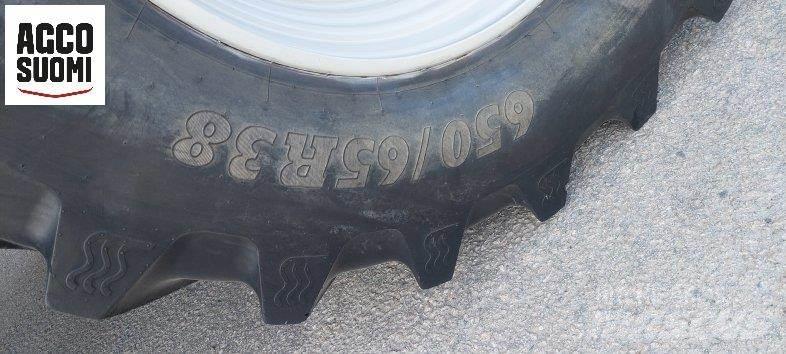 Valtra N163 VERSU Traktorit