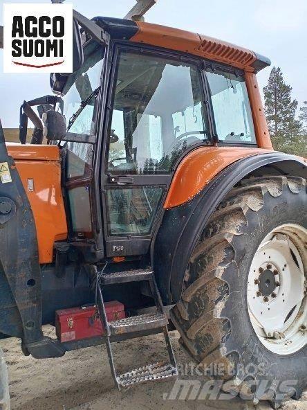 Valtra T130 CH Traktorit