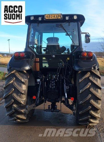 Valtra T140 Traktorit