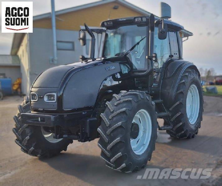 Valtra T140 Traktorit