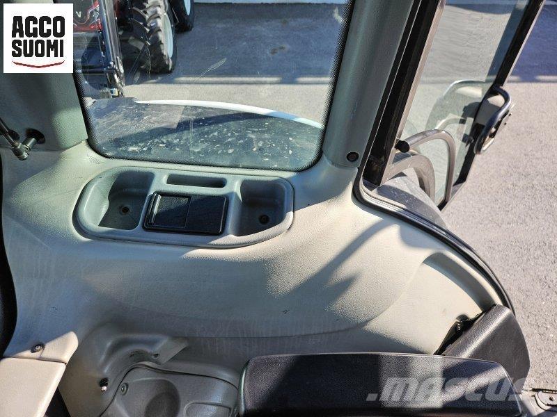 Valtra T151 EH Traktorit