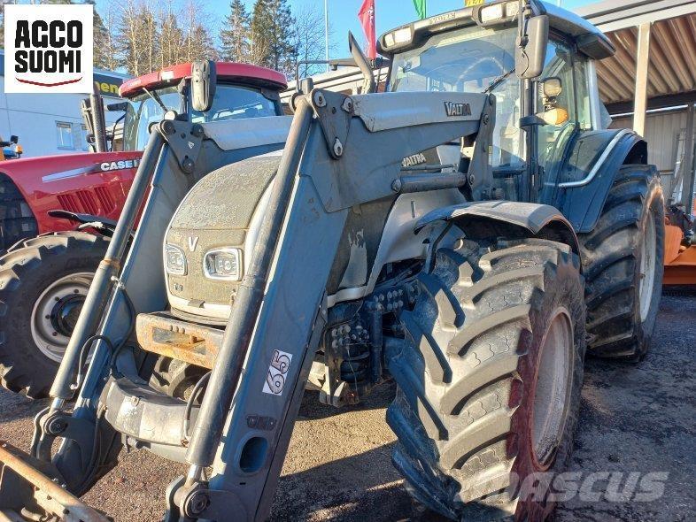 Valtra T151 HT Traktorit