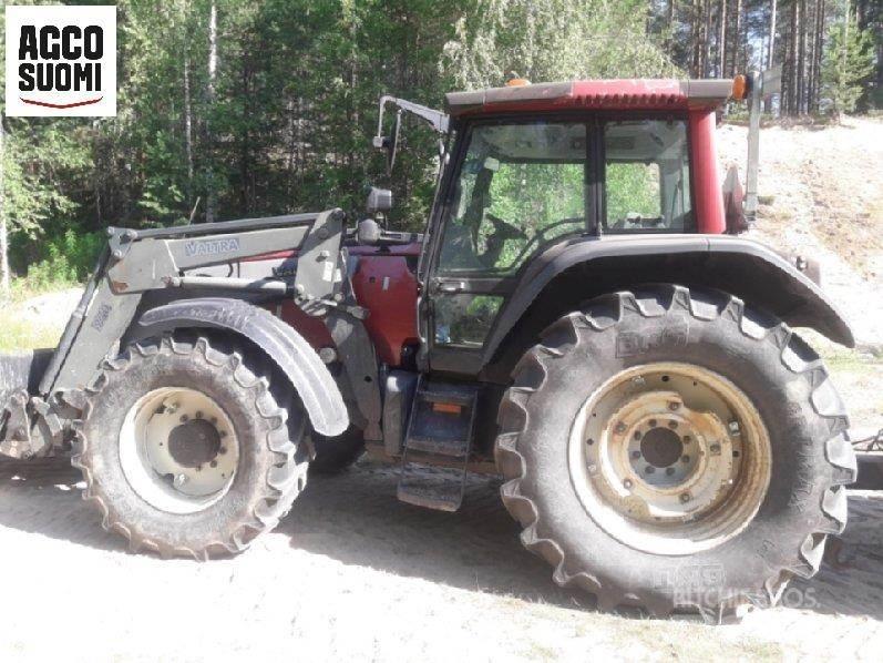 Valtra T160 Traktorit