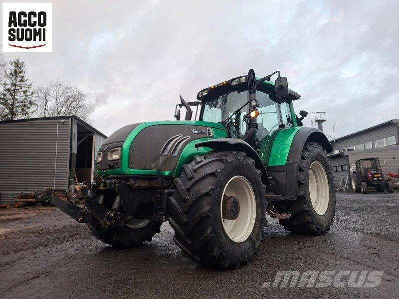 Valtra T162 VERSU Traktorit