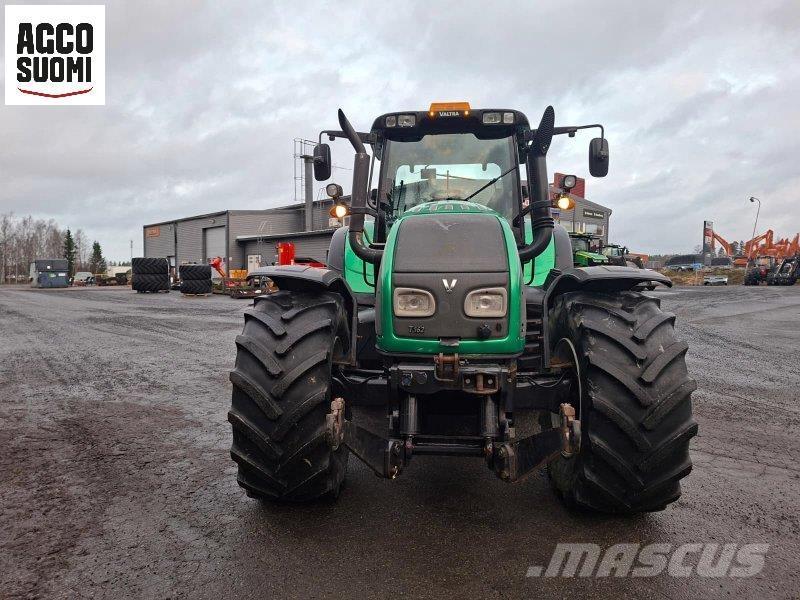 Valtra T162 VERSU Traktorit