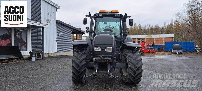 Valtra T170 Traktorit