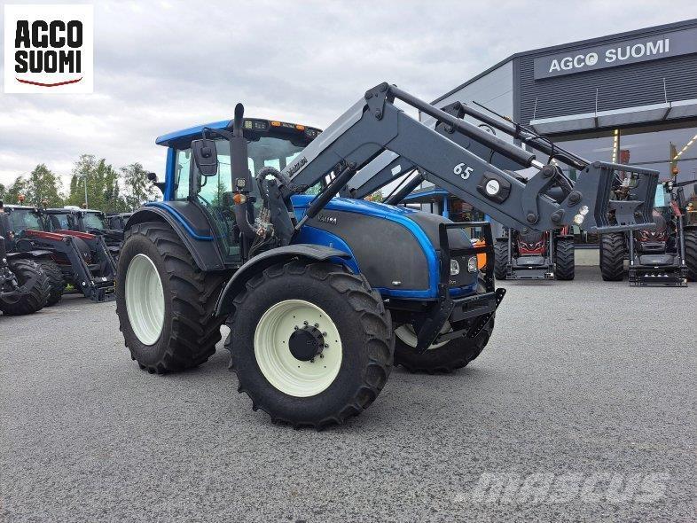 Valtra T171 HITECH Traktorit