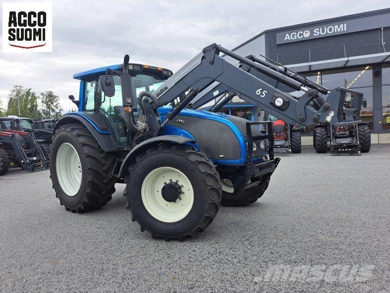 Valtra T171 HITECH Traktorit