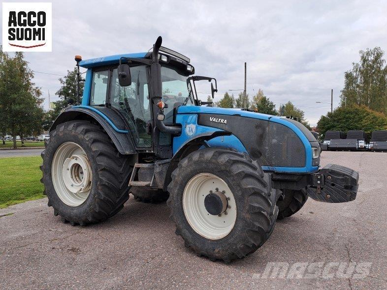 Valtra T191 HITECH Traktorit