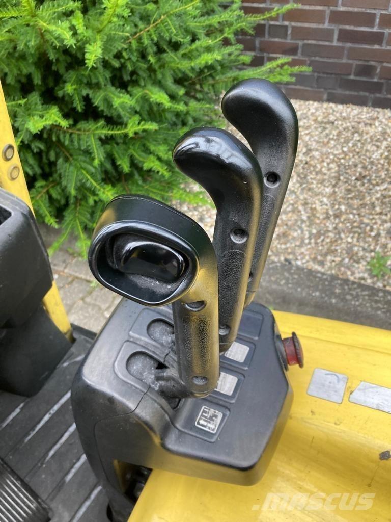 Hyster J 1.80 XNT Sähkötrukit