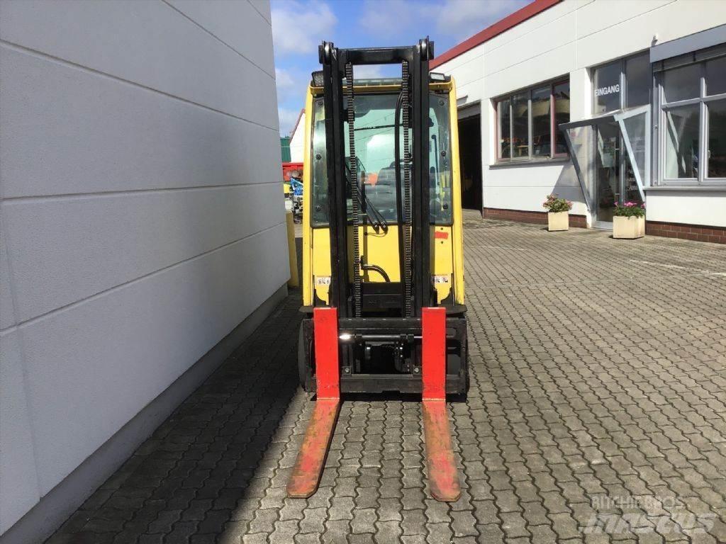 Hyster J 3.0 XN Sähkötrukit