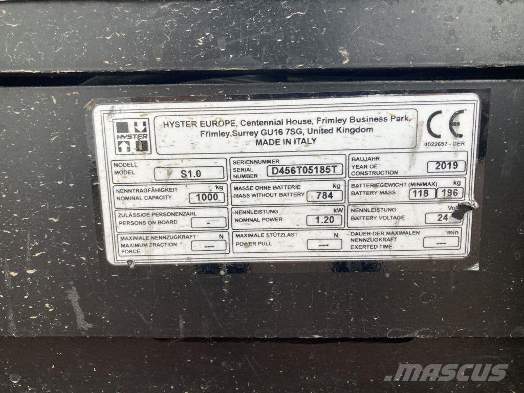 Hyster S 1.0 Käyden ajettavat pinoamistrukit