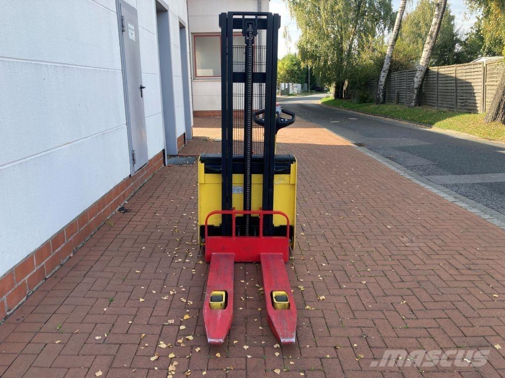 Hyster S 1.0E Käyden ajettavat pinoamistrukit