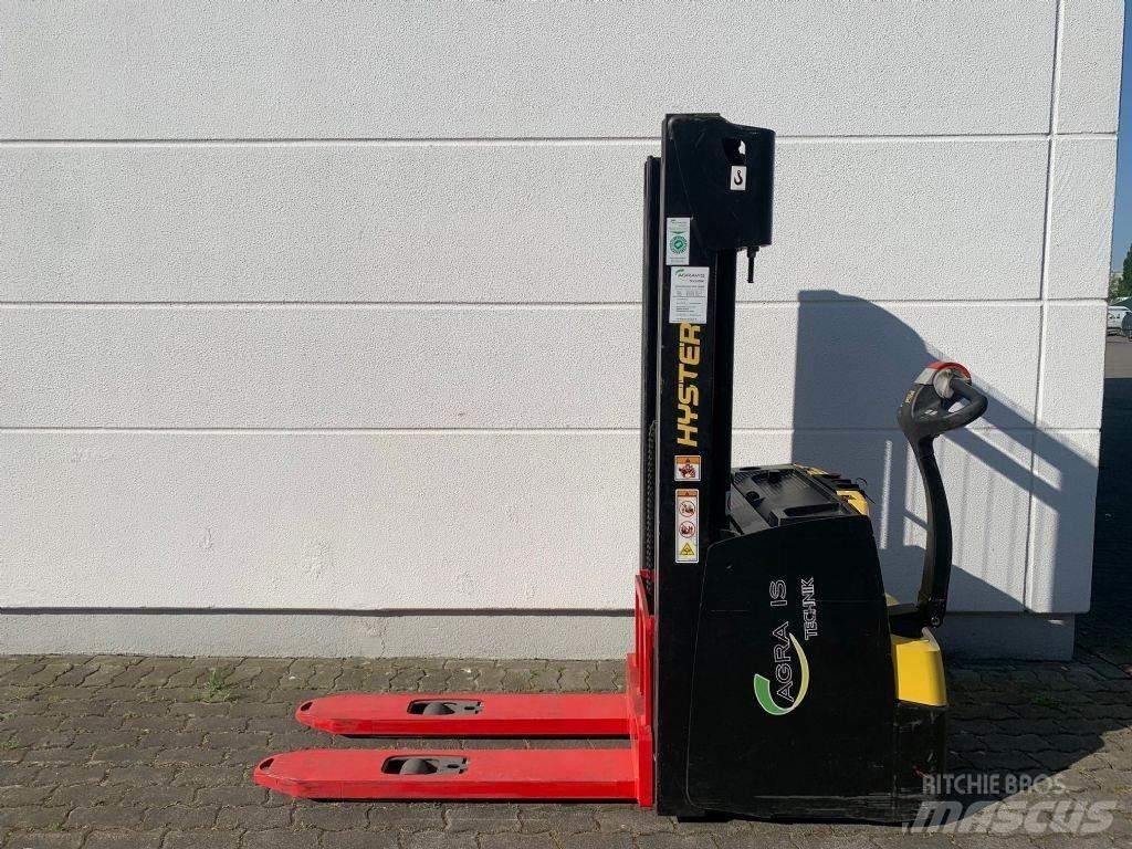 Hyster S 1.2 IL Käyden ajettavat pinoamistrukit