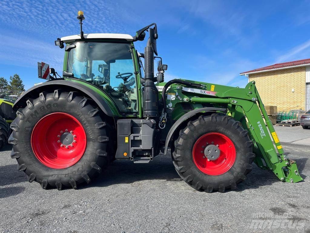 Fendt 718 Traktorit